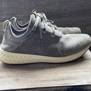 New Balance Fresh Foams Volume 1 - Grey - Size 10 Mens